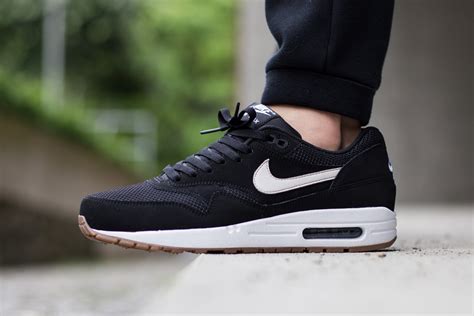 nike air max 1 essential herren black|Air Max 1 all white.